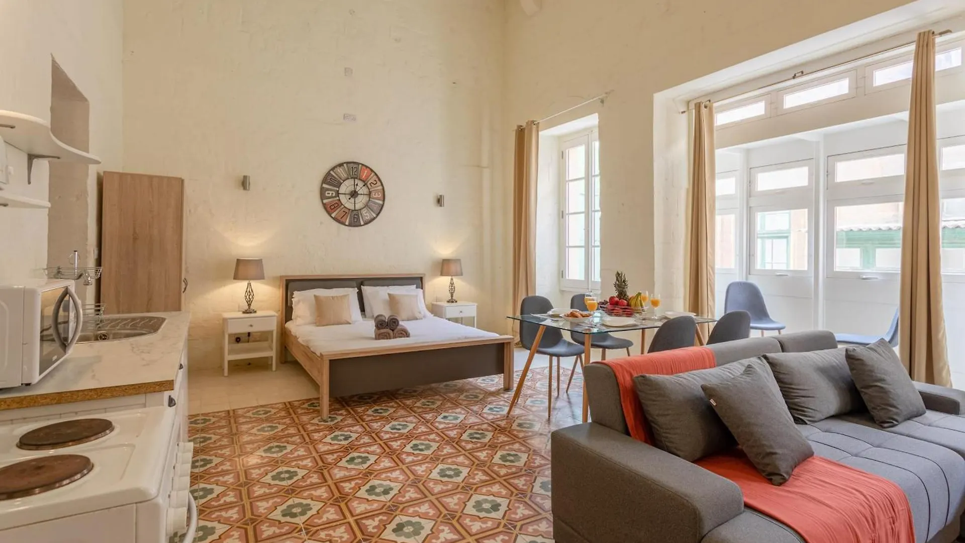 Historic Valletta Duplex - Cityapartmentstay Malta